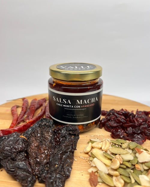 Salsa Macha de Arandano con Chile morita